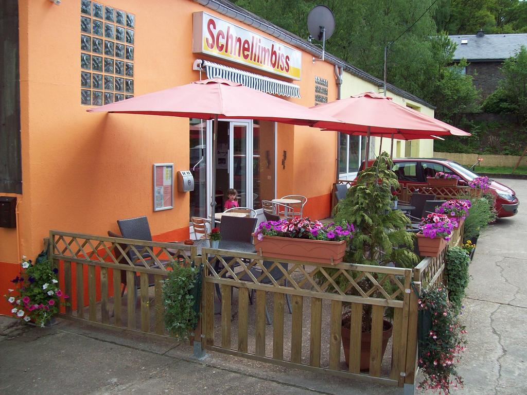 Haus Wangen Studio Burg Reuland Esterno foto